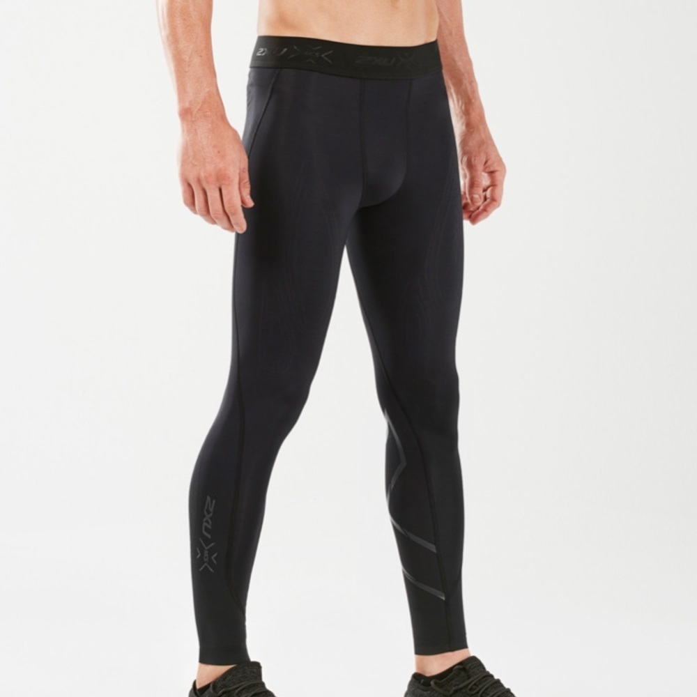 2XU compression tights men’s small